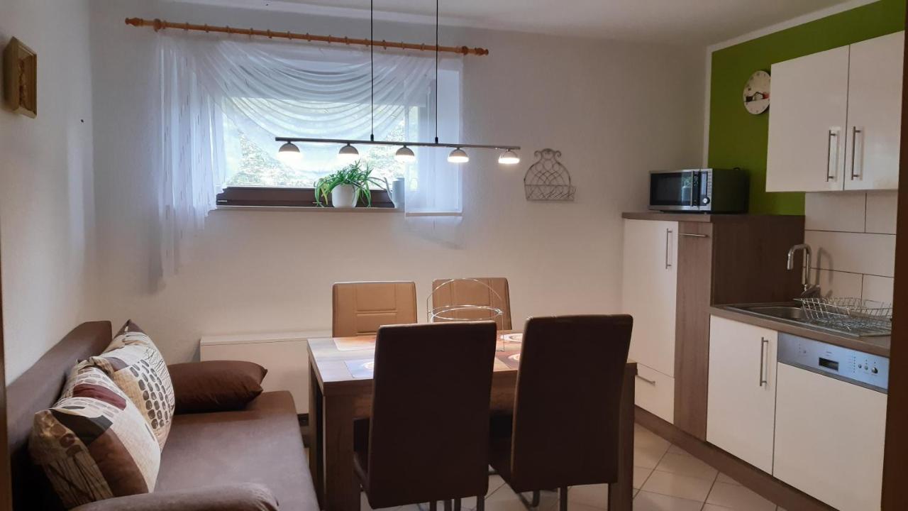 Ferienwohnung Reissmann Heinsdorfergrund Exterior foto